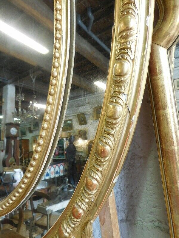 Mirror medallion dore of the 19th century 180x116cm