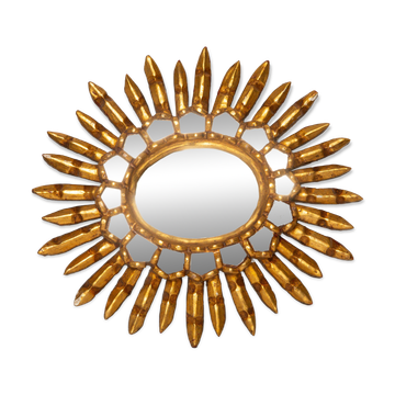 Unique modern mid-century Italian golden sun wall mirror, gilded wood, 1960s.