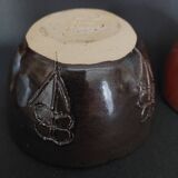 Signature glazed stoneware bowls to identify 20th century