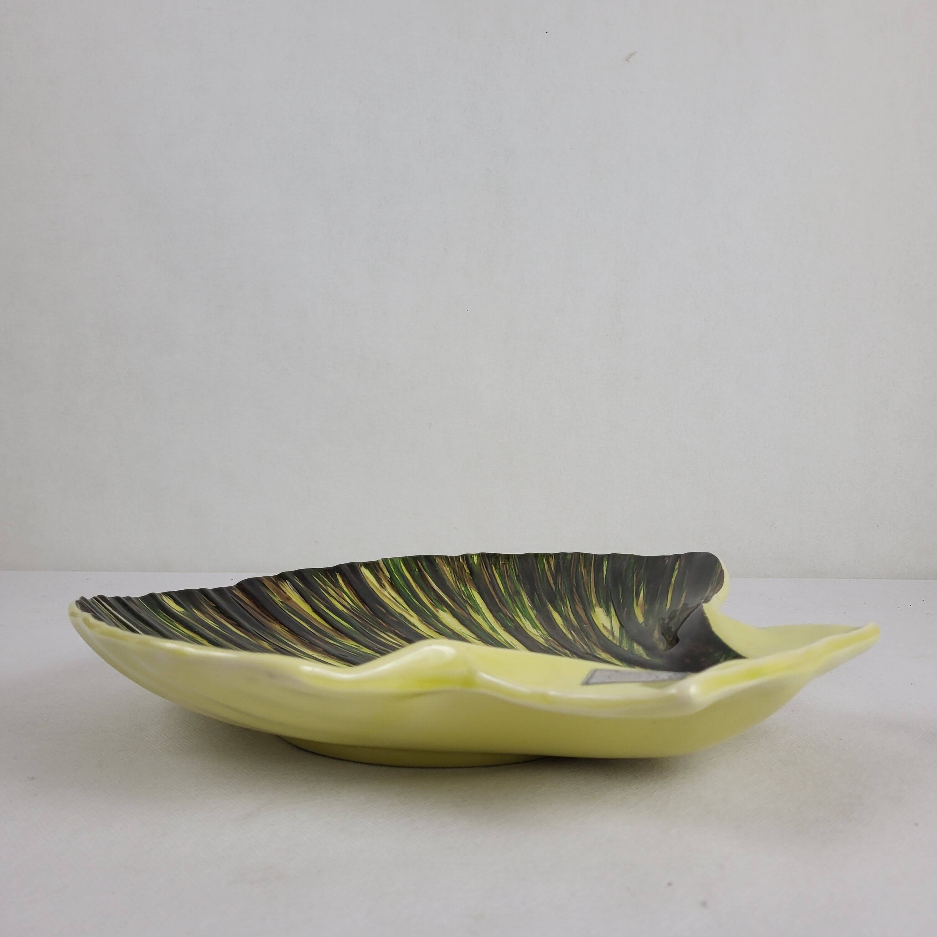 Saint Clement Shell Dish