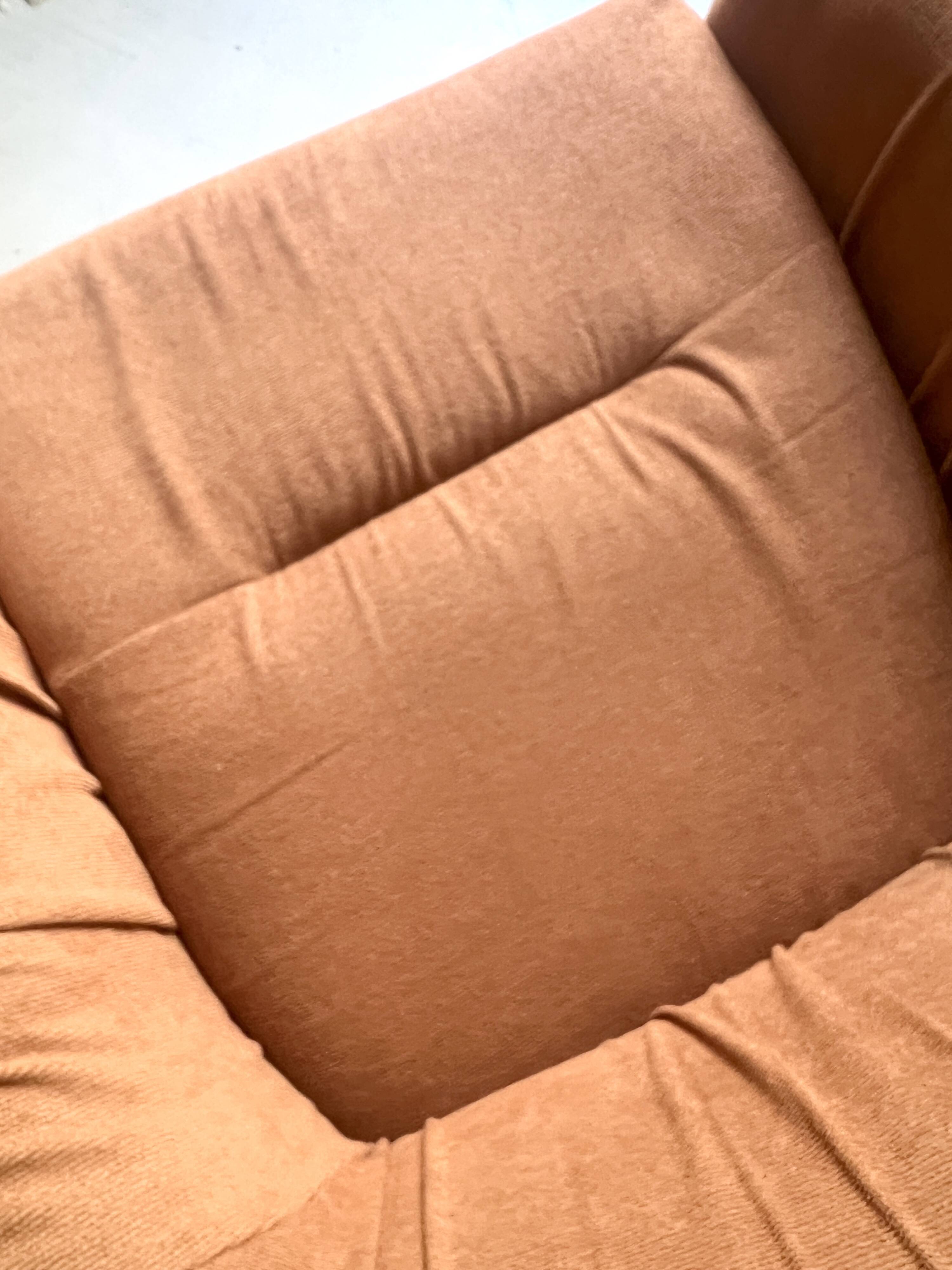 Velvet armchair in peach-orange, Steiner Paris France 1970