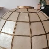 Suspension en nacre rose