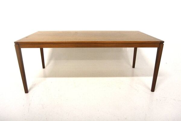 Table basse scandinave en noyer, Suède, 1960