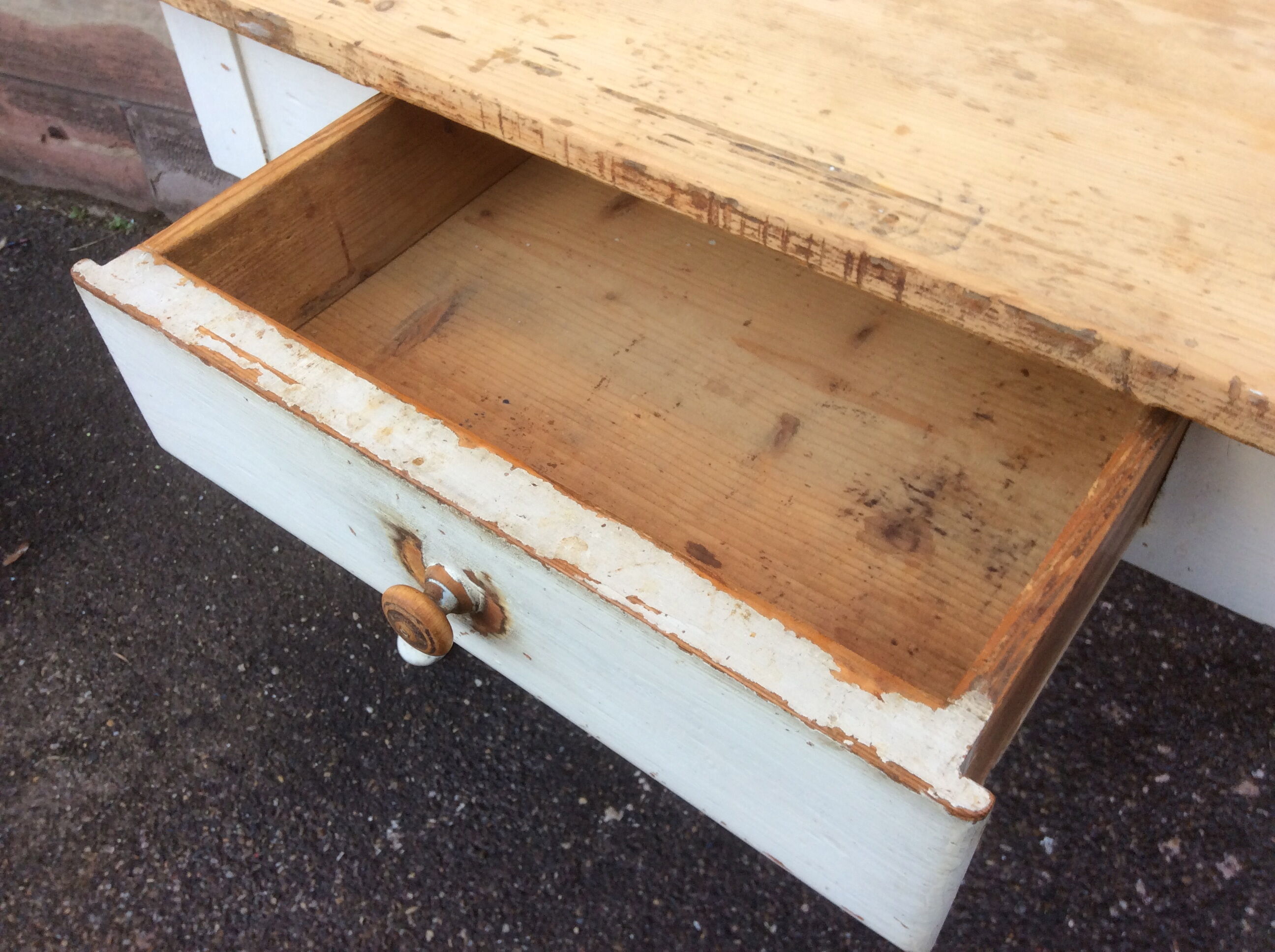 Small farm table or bistro vintage 1920