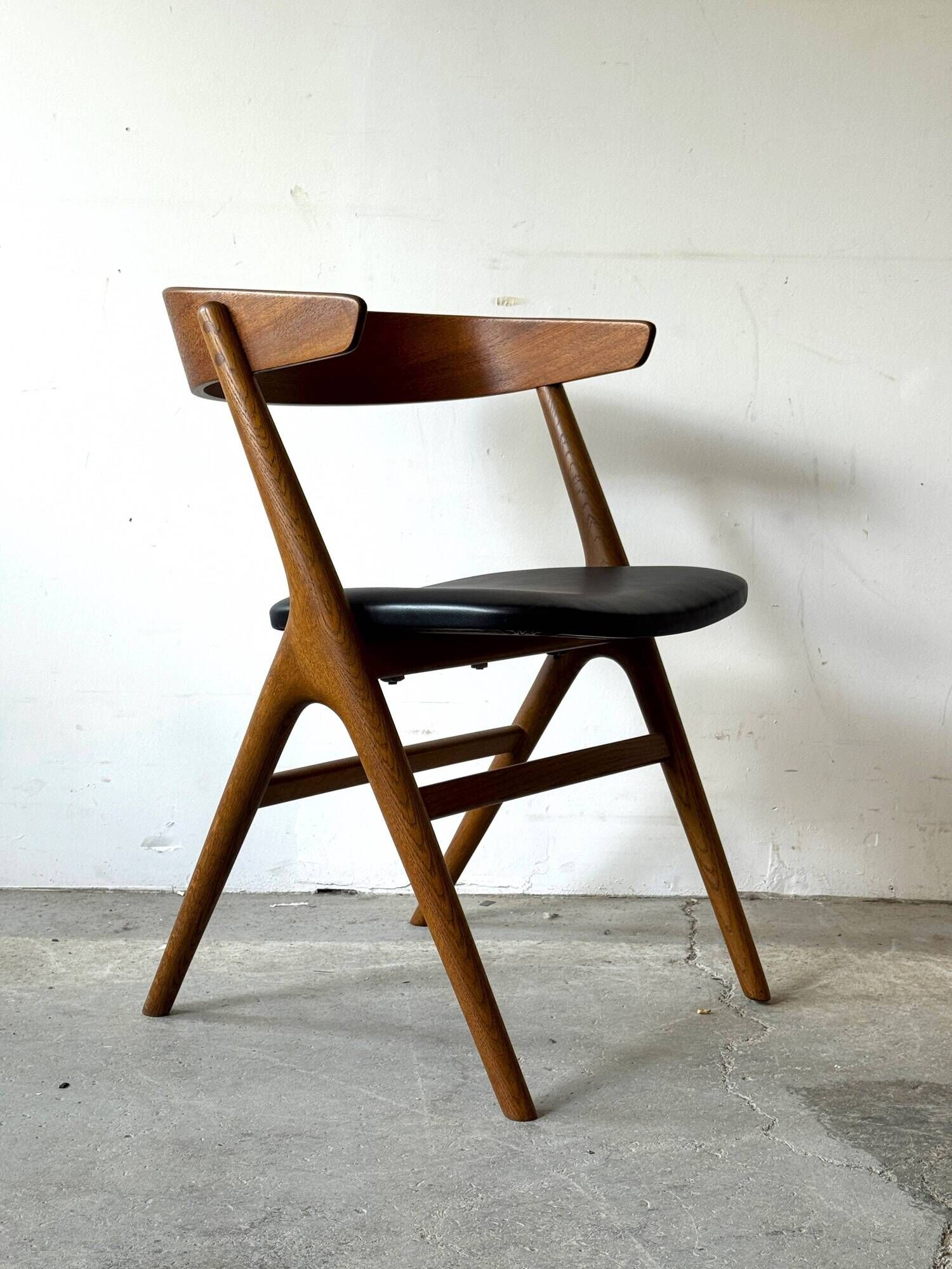 Chaise n° 9, Danemark, années 1950, style moderne du milieu du XXe siècle