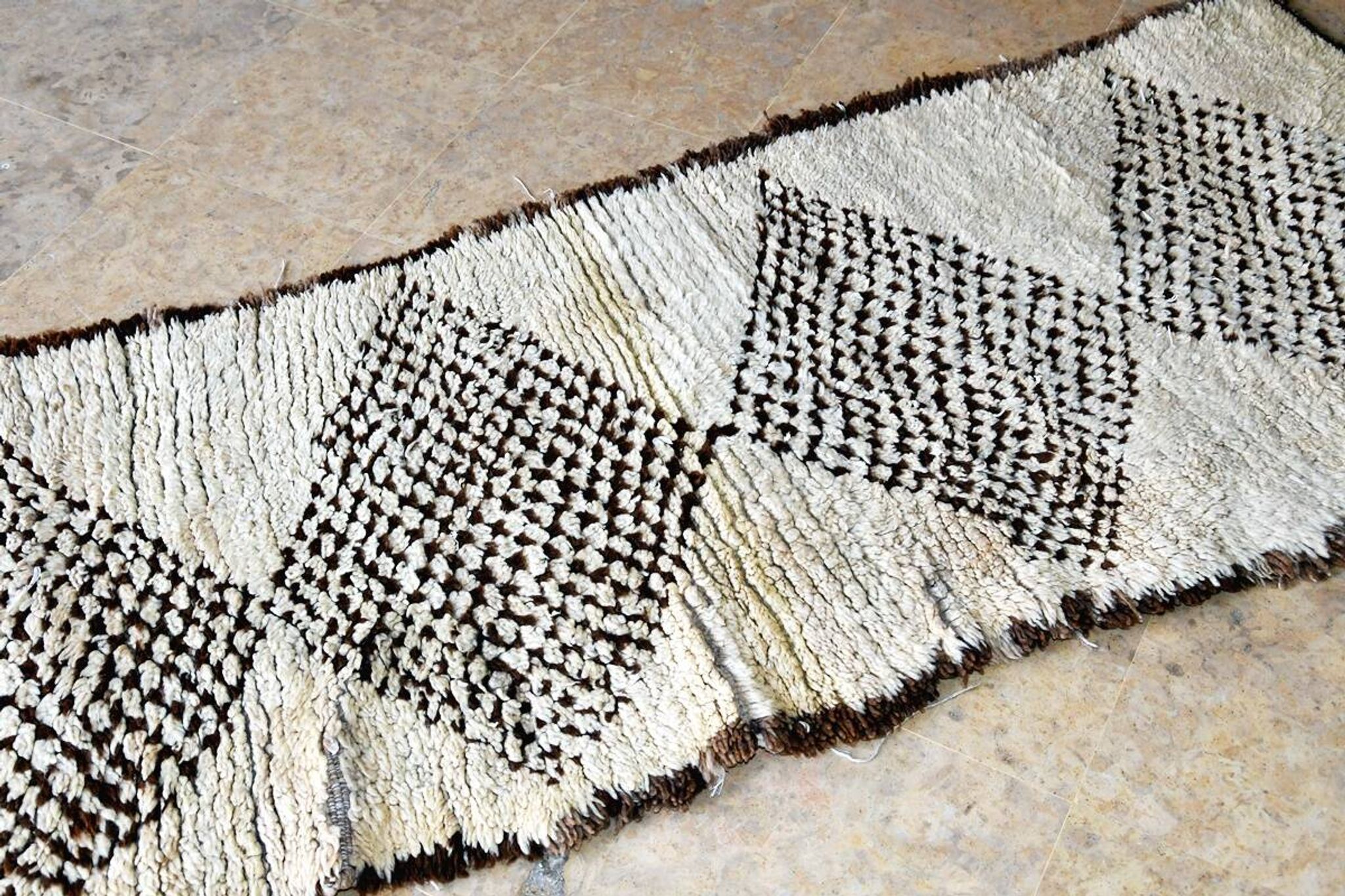 Petit Tapis Beni Ouarain vintage