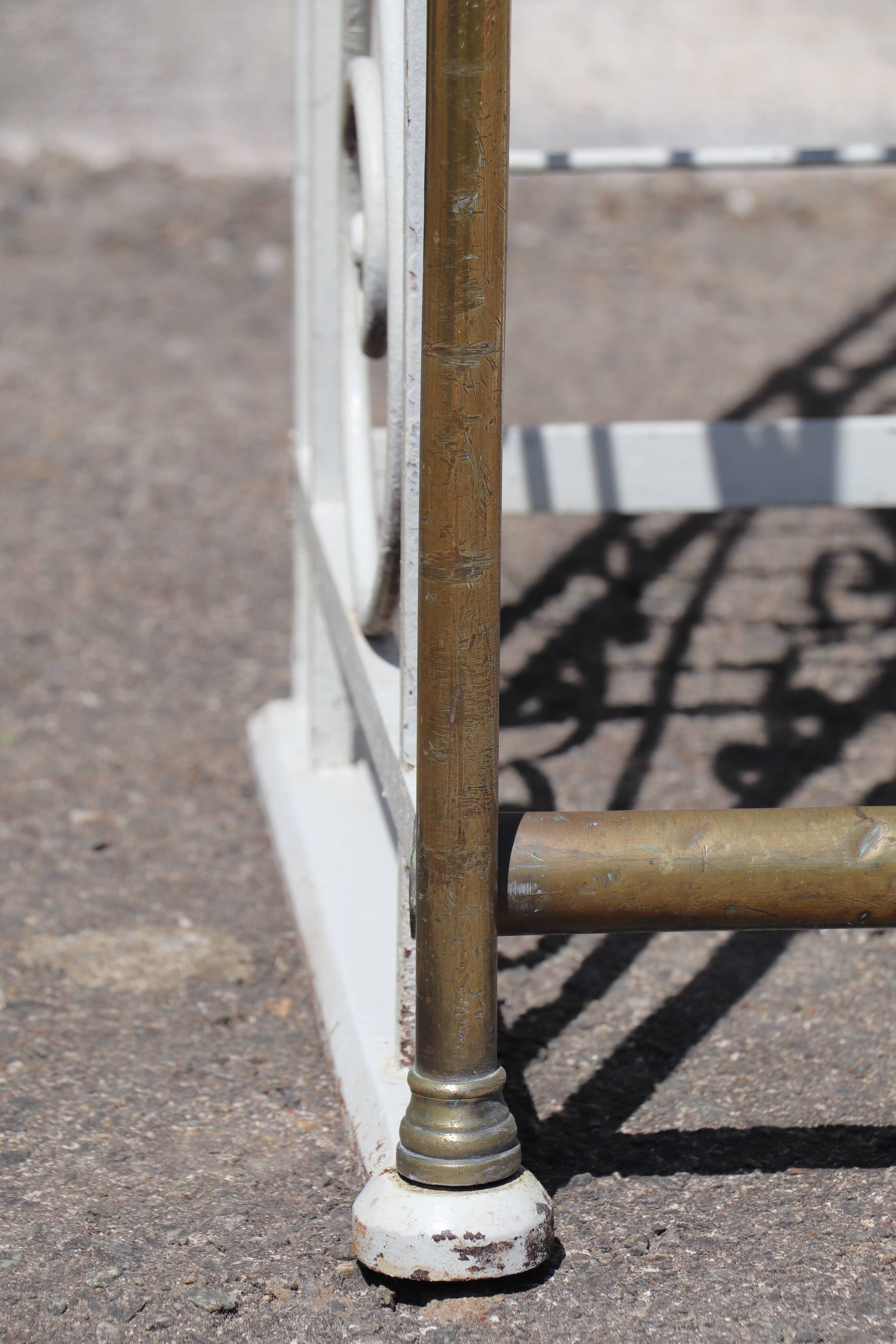 Large baker's shelf, 1950, wrought iron brass