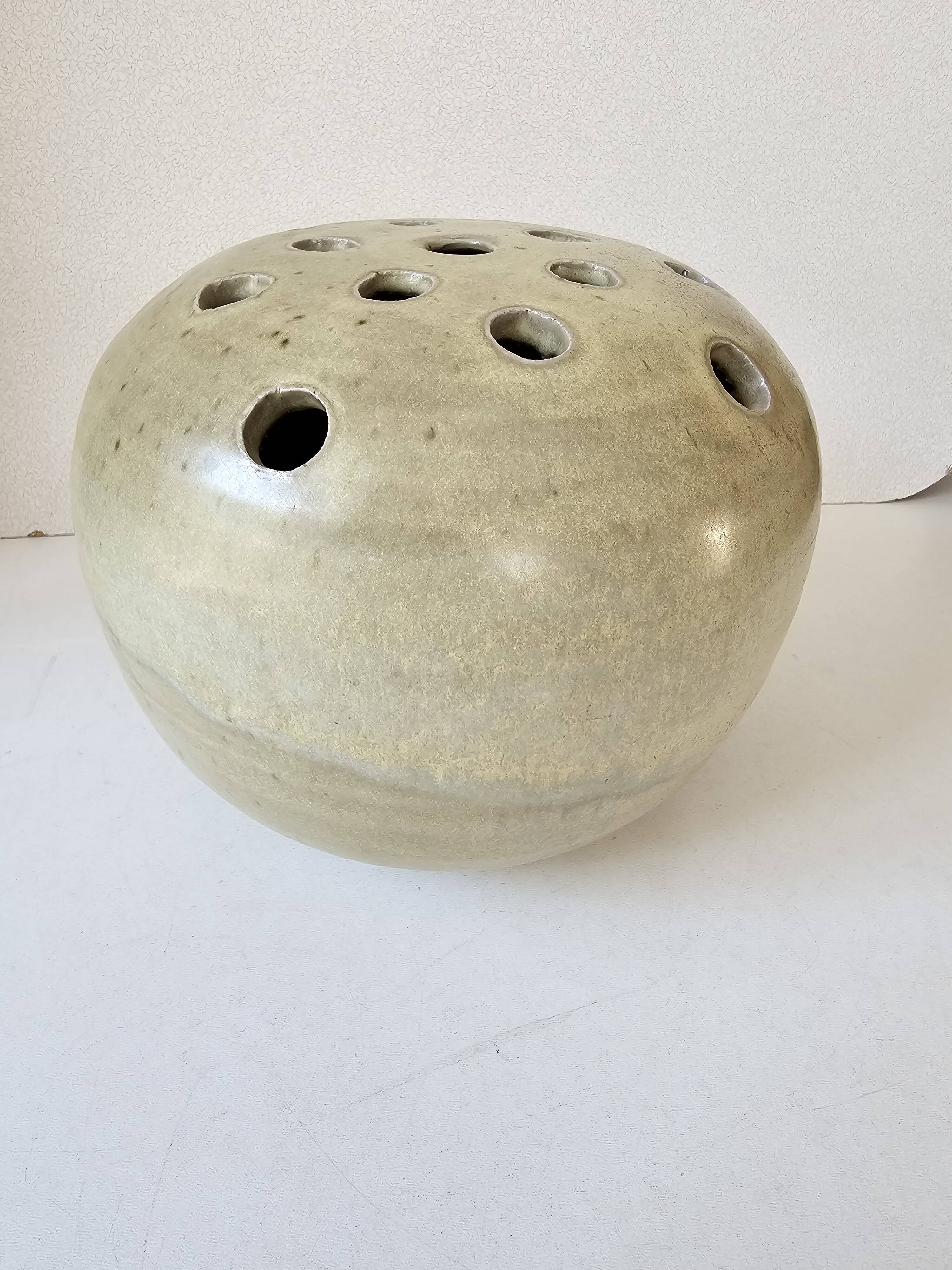 Ceramic flower vase signed GB (diameter 20cm)