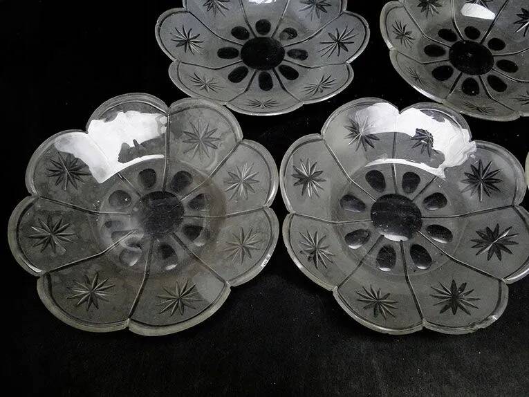 B1A set of 6 plates in Biedermeier style