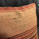 Ancien coussin rose authentique