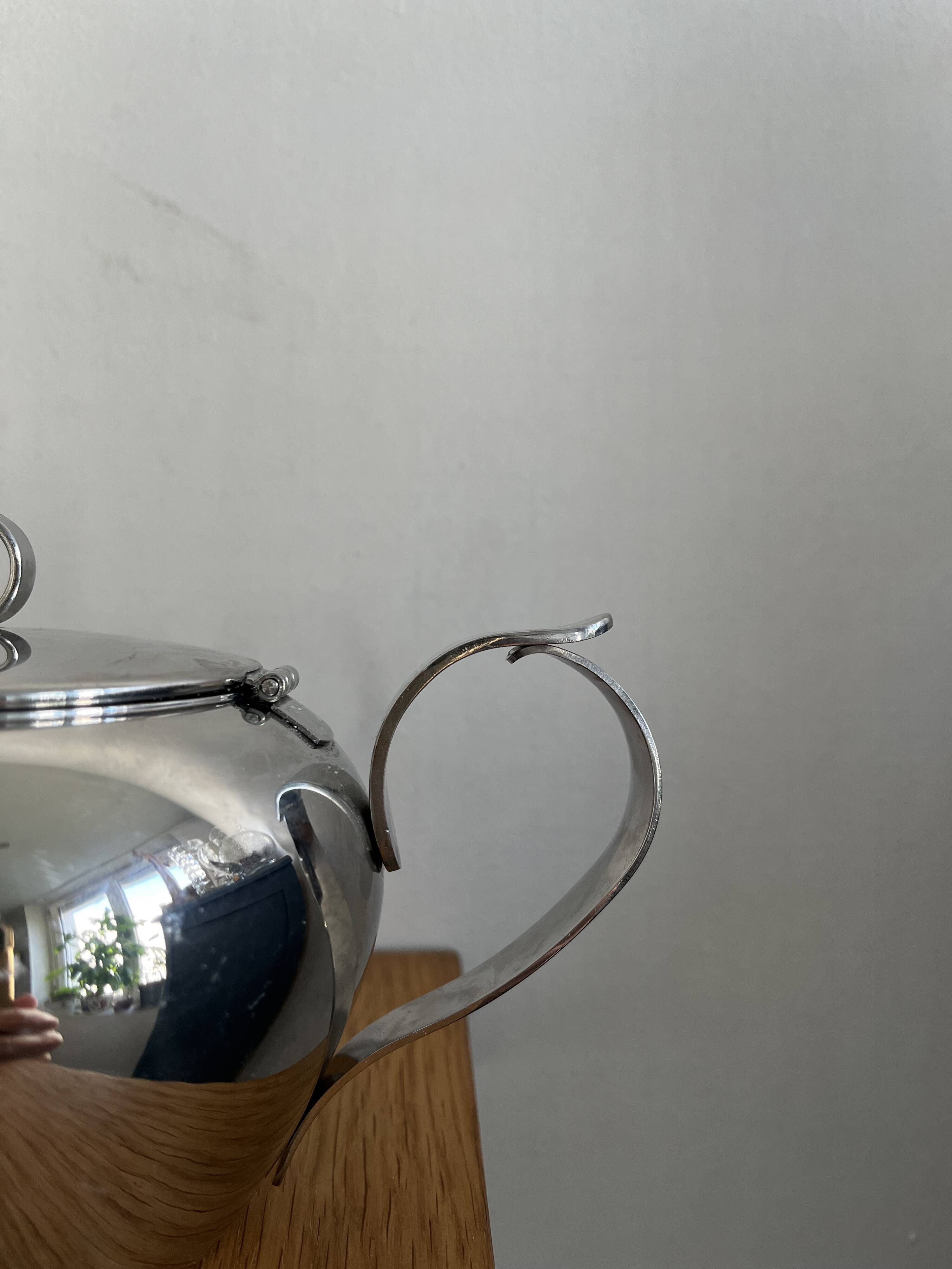 Vintage 70s stainless steel teapot