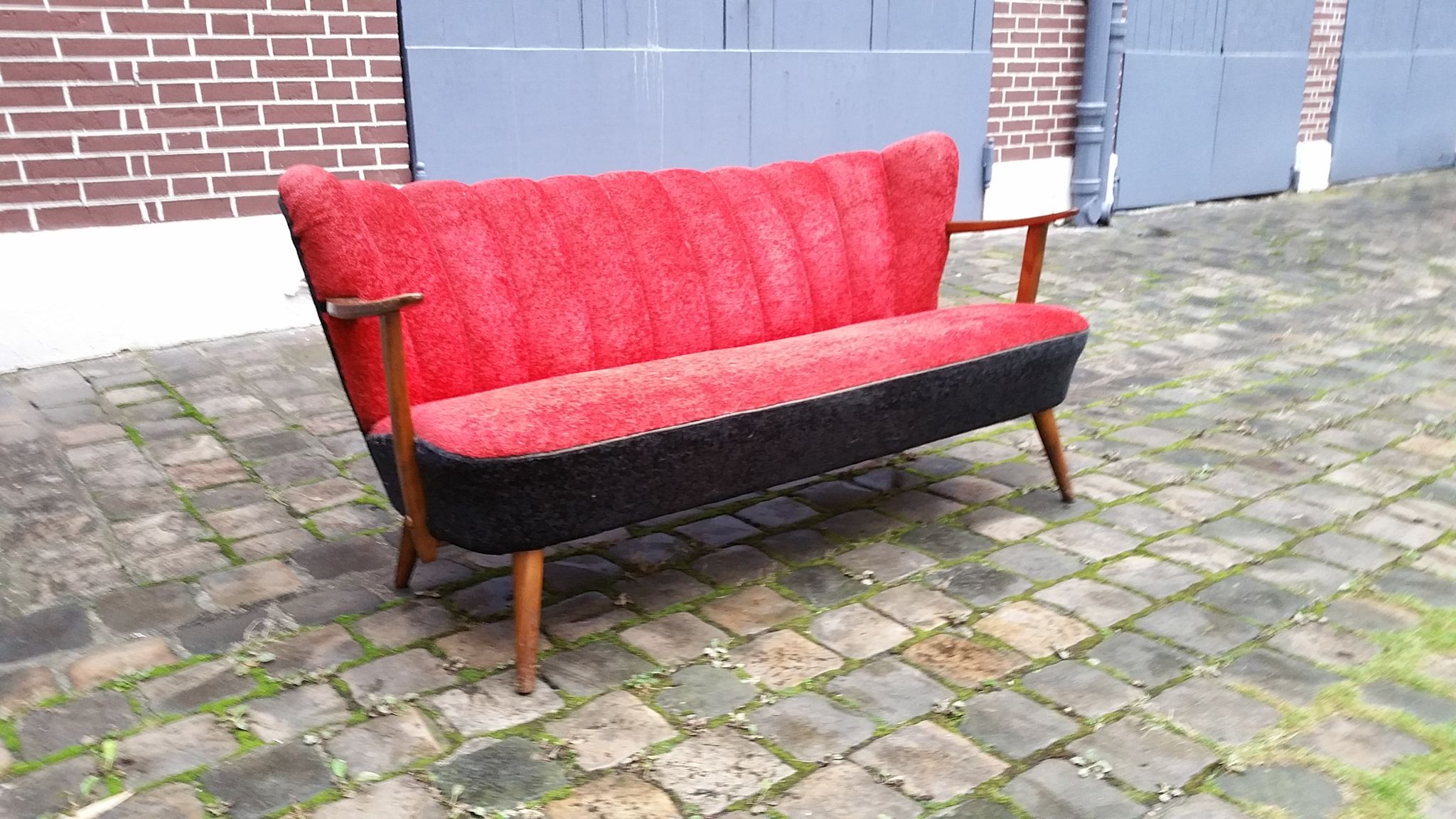 Scandinavian cocktail bi color red couch, 50s 60s