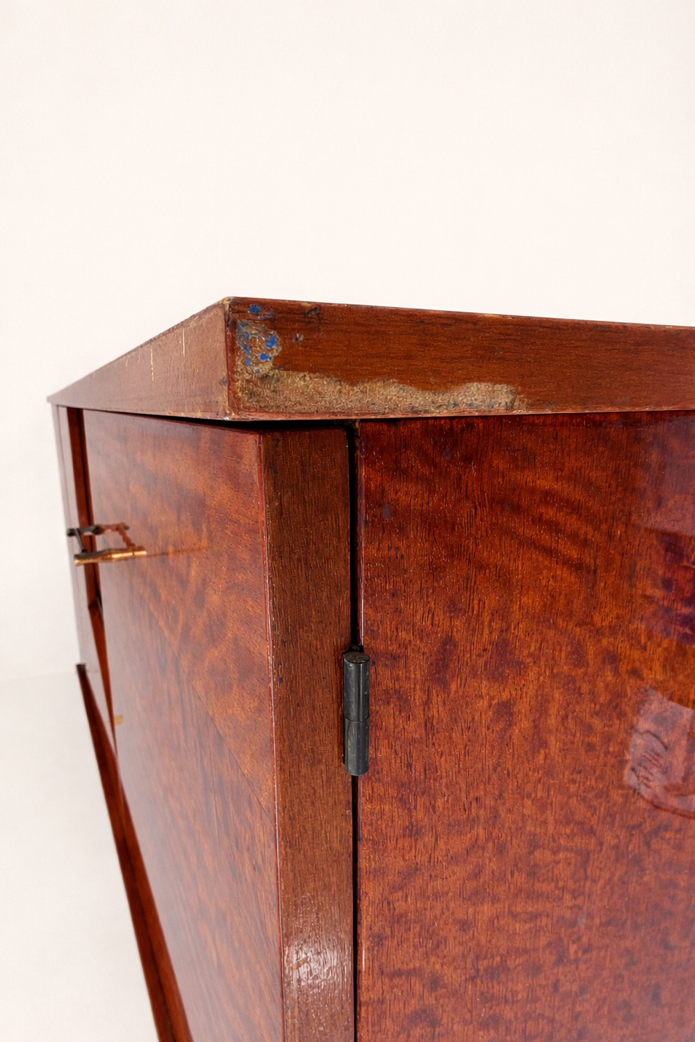 Large vintage sideboard from the 50s/60s, 210 cm.