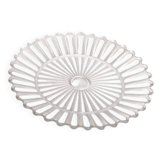 Baccarat crystal plate 4990