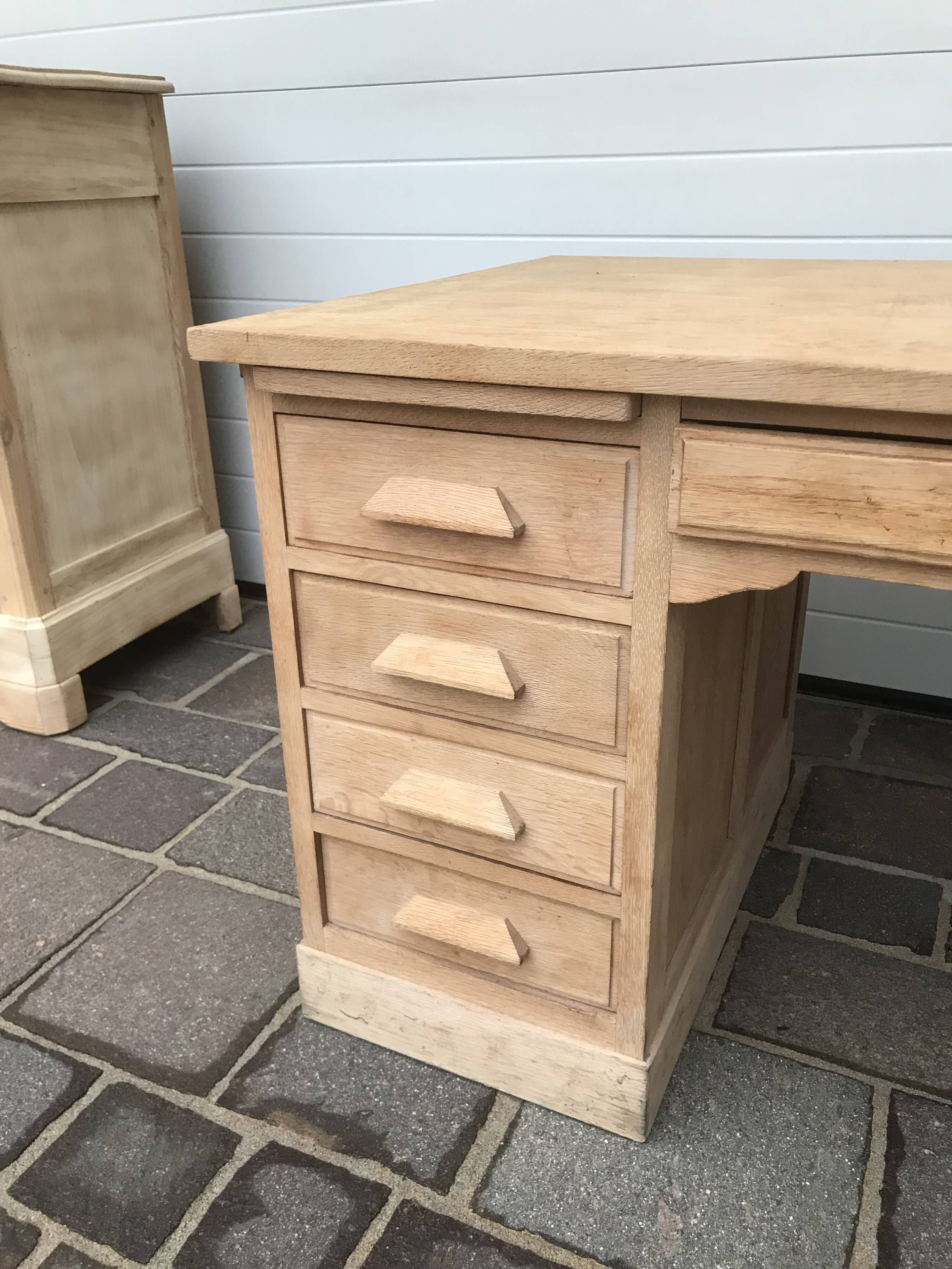 Office of "Minister"