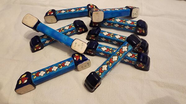 9 reposes couteaux en Émaux de Longwy