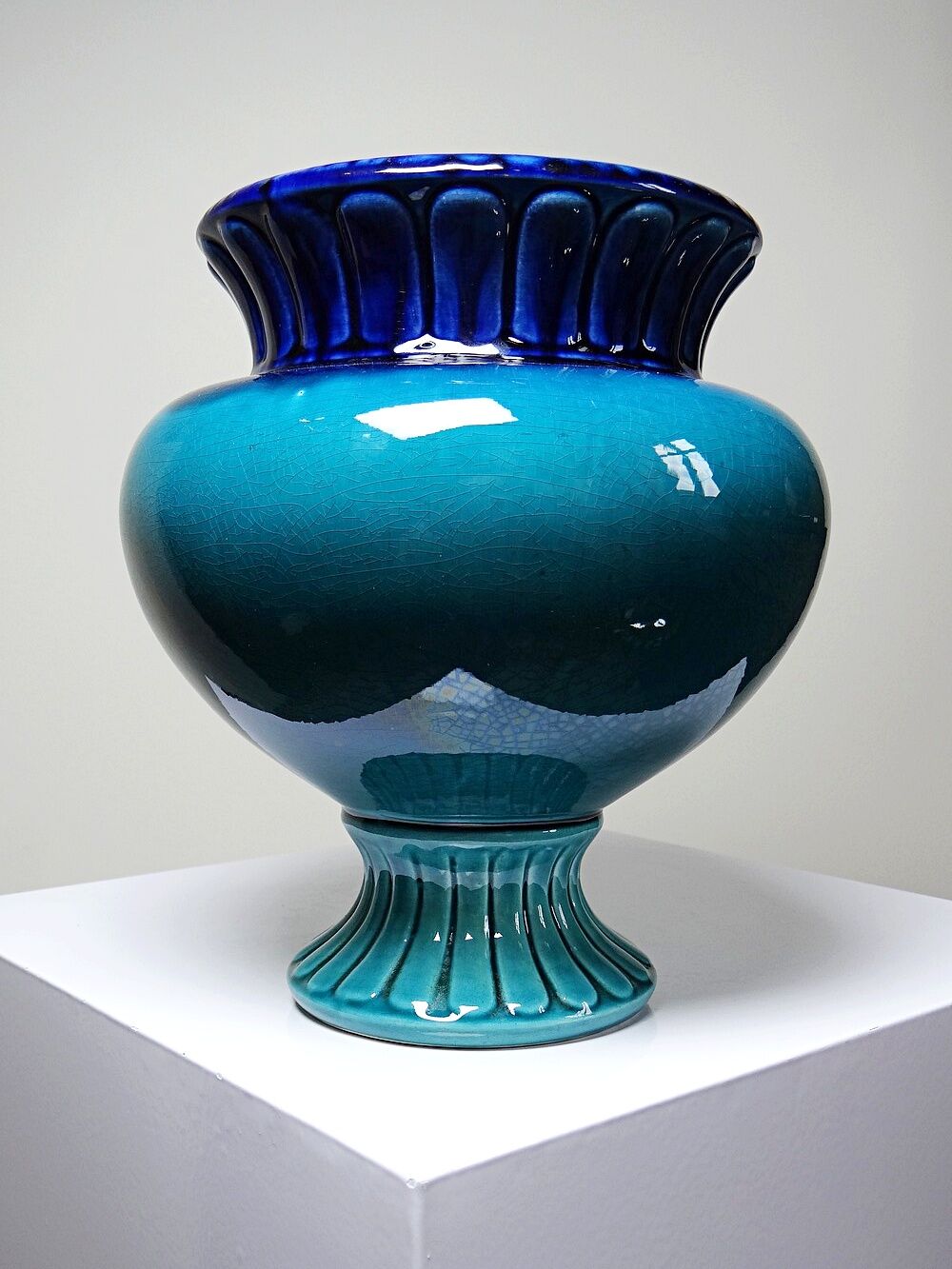 Turquoise & cobalt blue glazed earthenware vase/cache-pot by D. Dinis, 1960s-80s.
