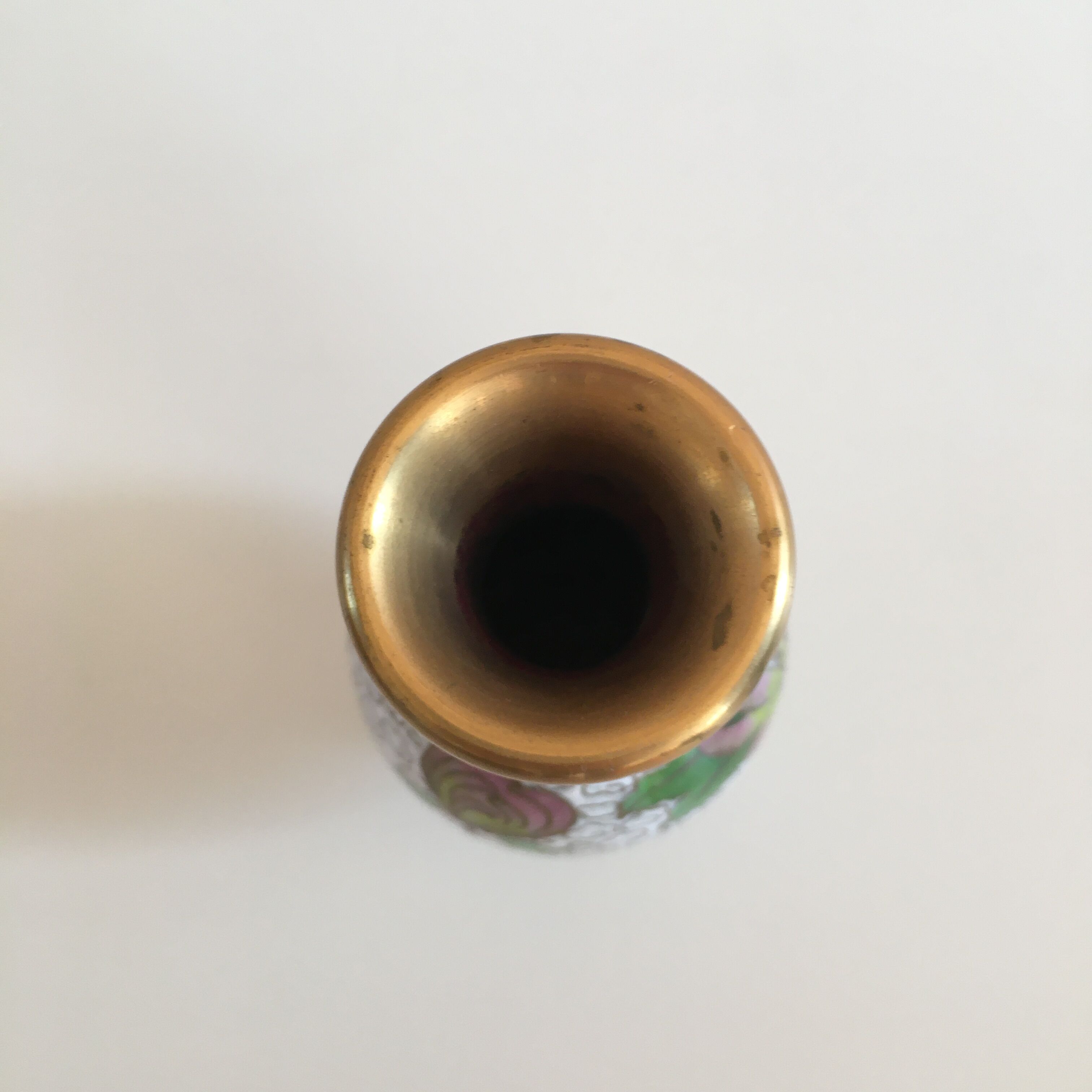 Small Chinese vase - partitioned enamels - flower decoration - height 10.6 cm