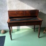Bureau Louis Philippe à Gradin