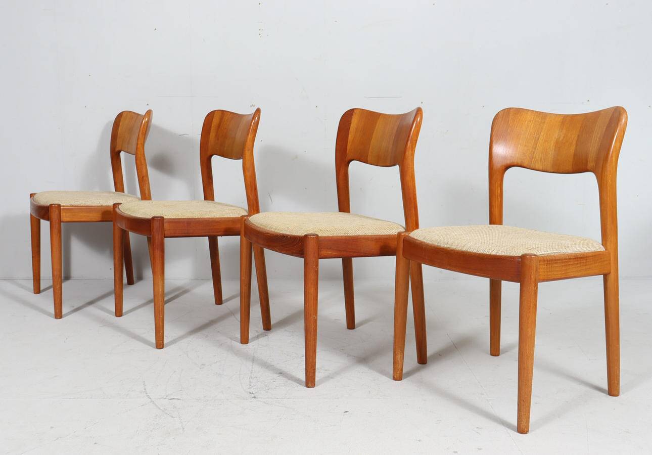 Niels Koefoed for Hornslet, 4 chairs / dining chairs, model '177', teak, 1960s, Denmark.