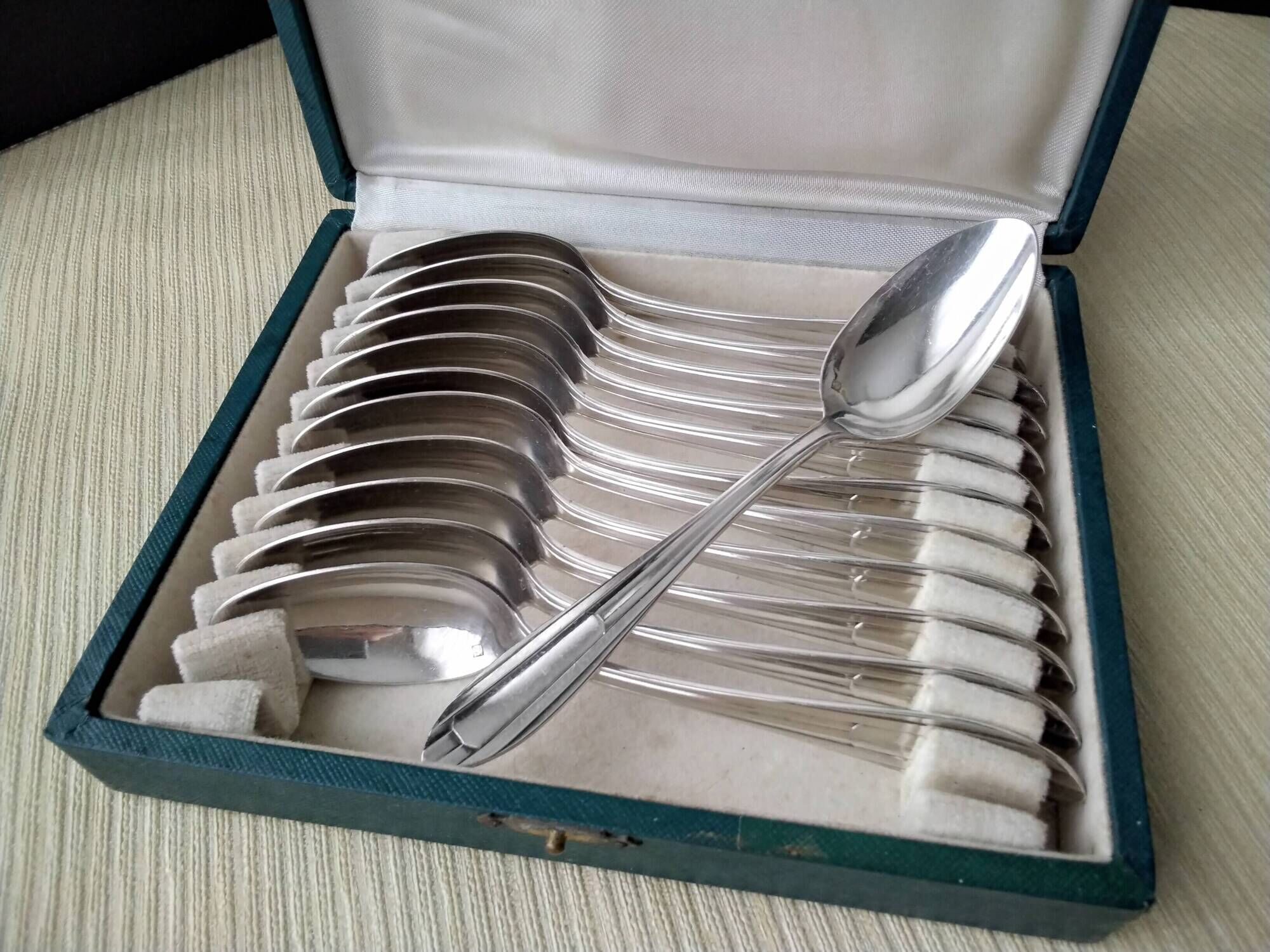 Box of 12 teaspoons in silver metal Art Deco Style