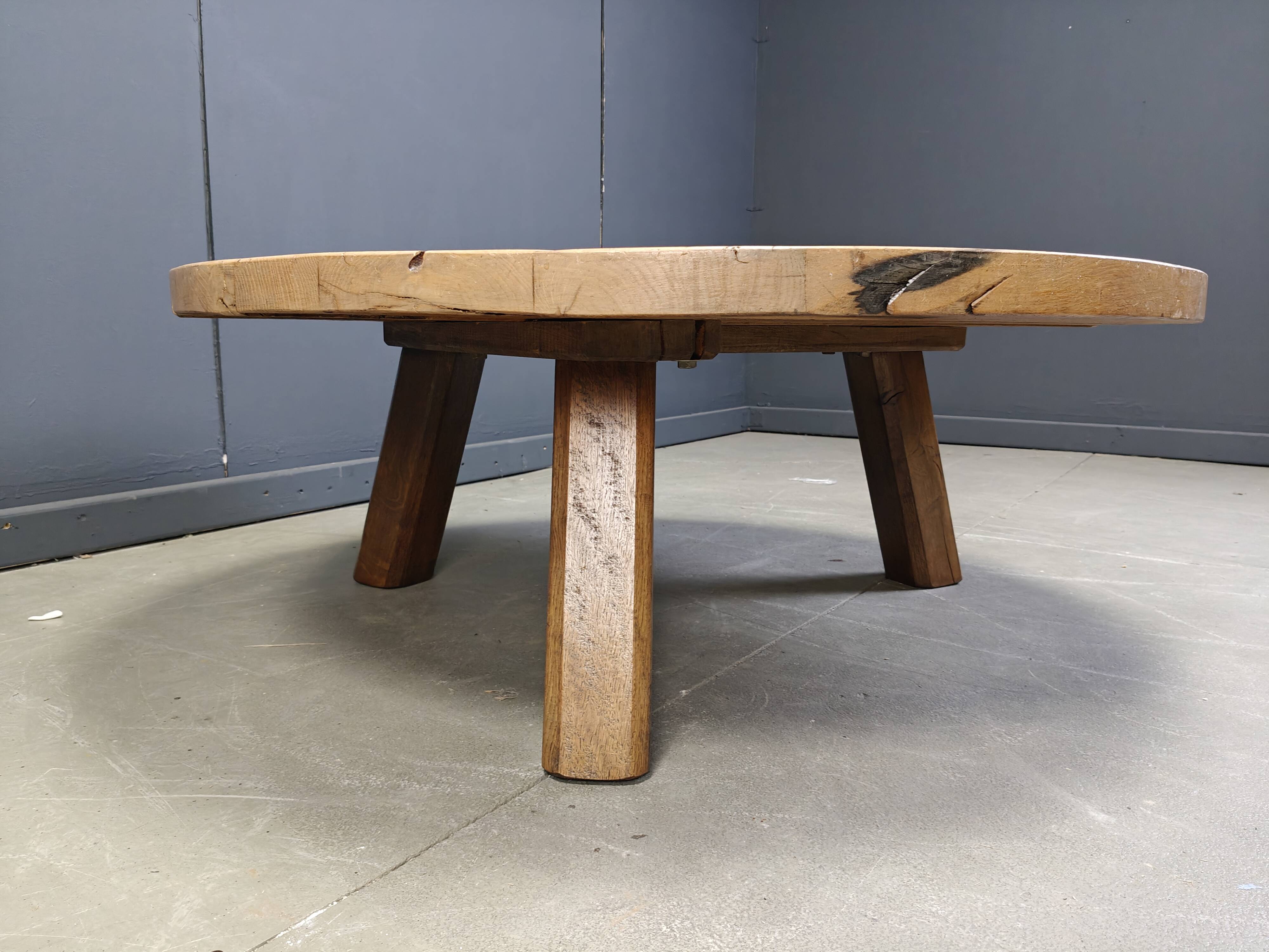 Large tripod round wooden brutalist coffee table, 1960s
