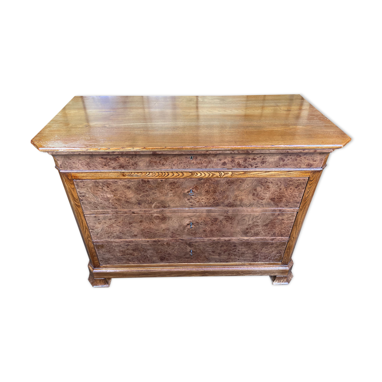 Louis Philippe period dresser in walnut ronce and solid ash