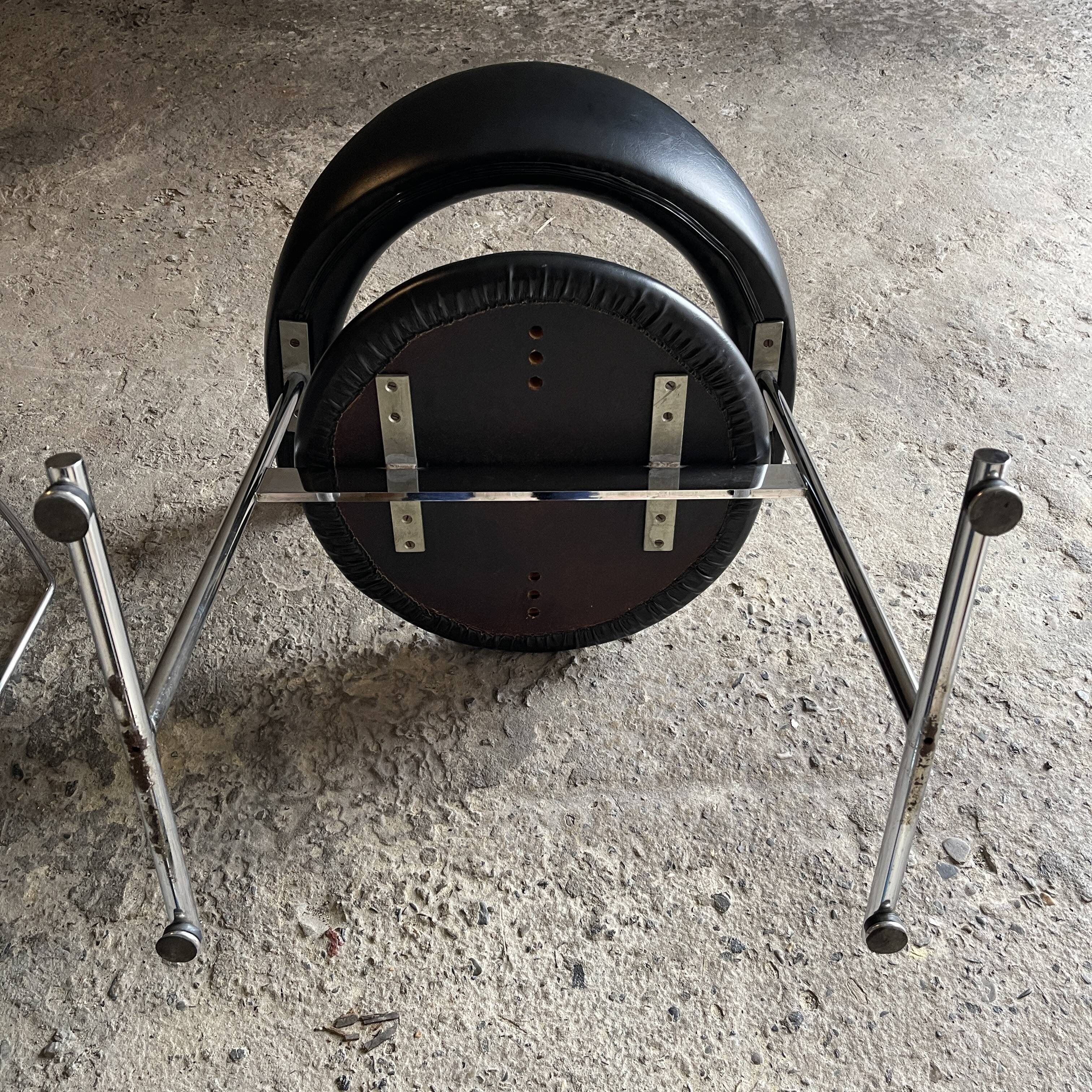 Set of 4 "Airport Model 037" chairs by Geoffrey Harcourt for Hans Kaufeld, 1960s