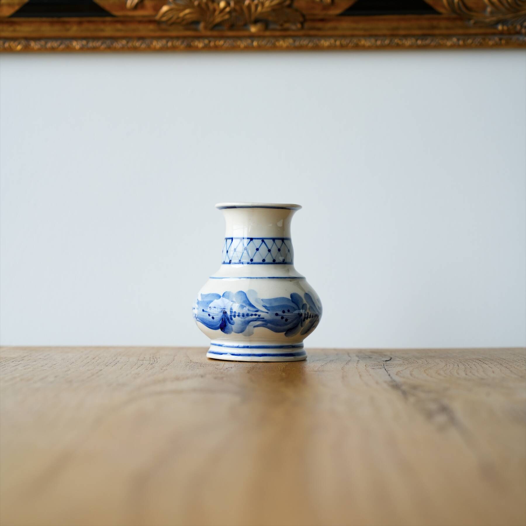 Porcelain vase Made in Russia