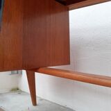Against-the-post, black lacquered 50s