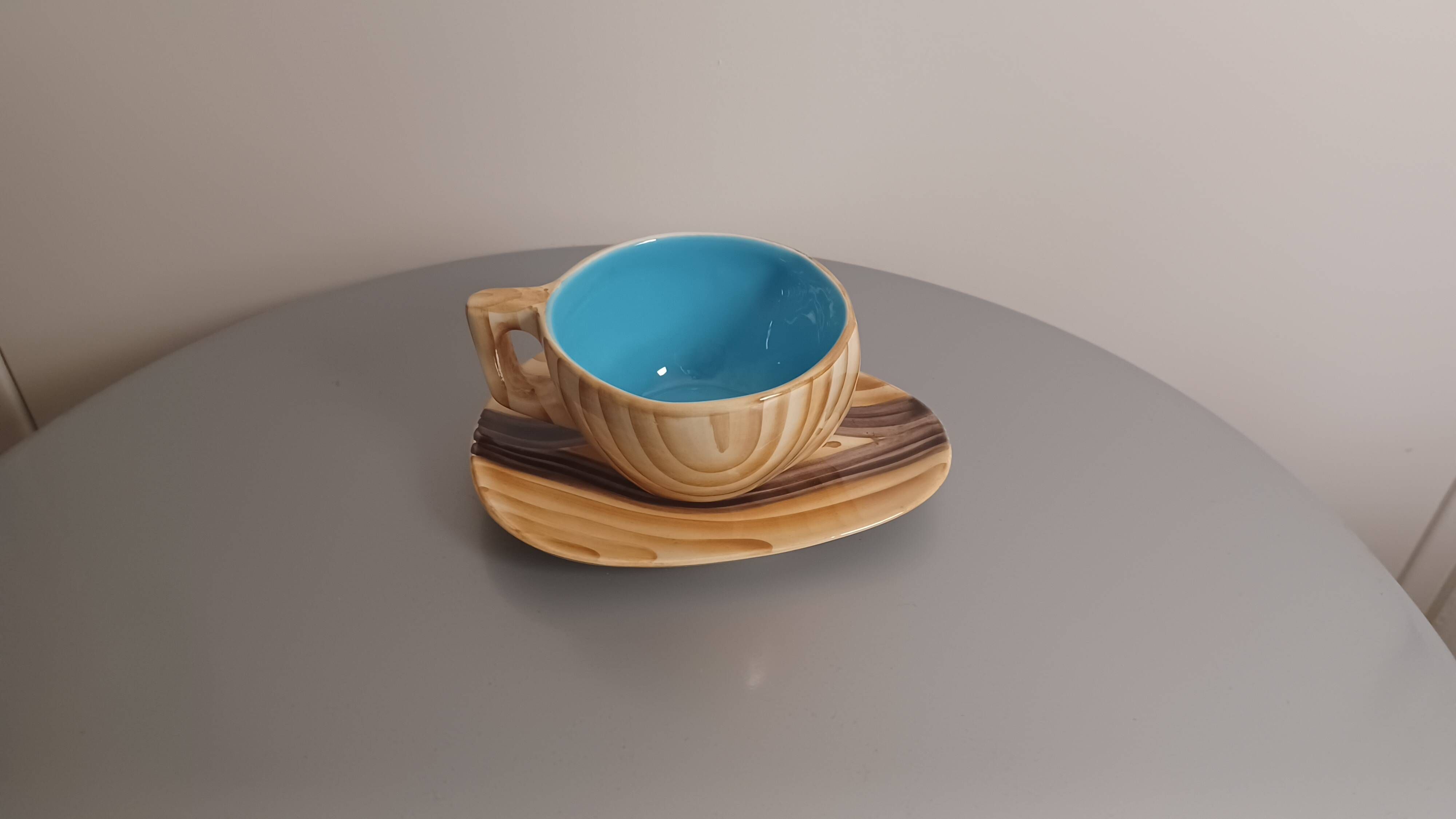Fake wood cup Grandjean Jourdan old French cup Vallauris