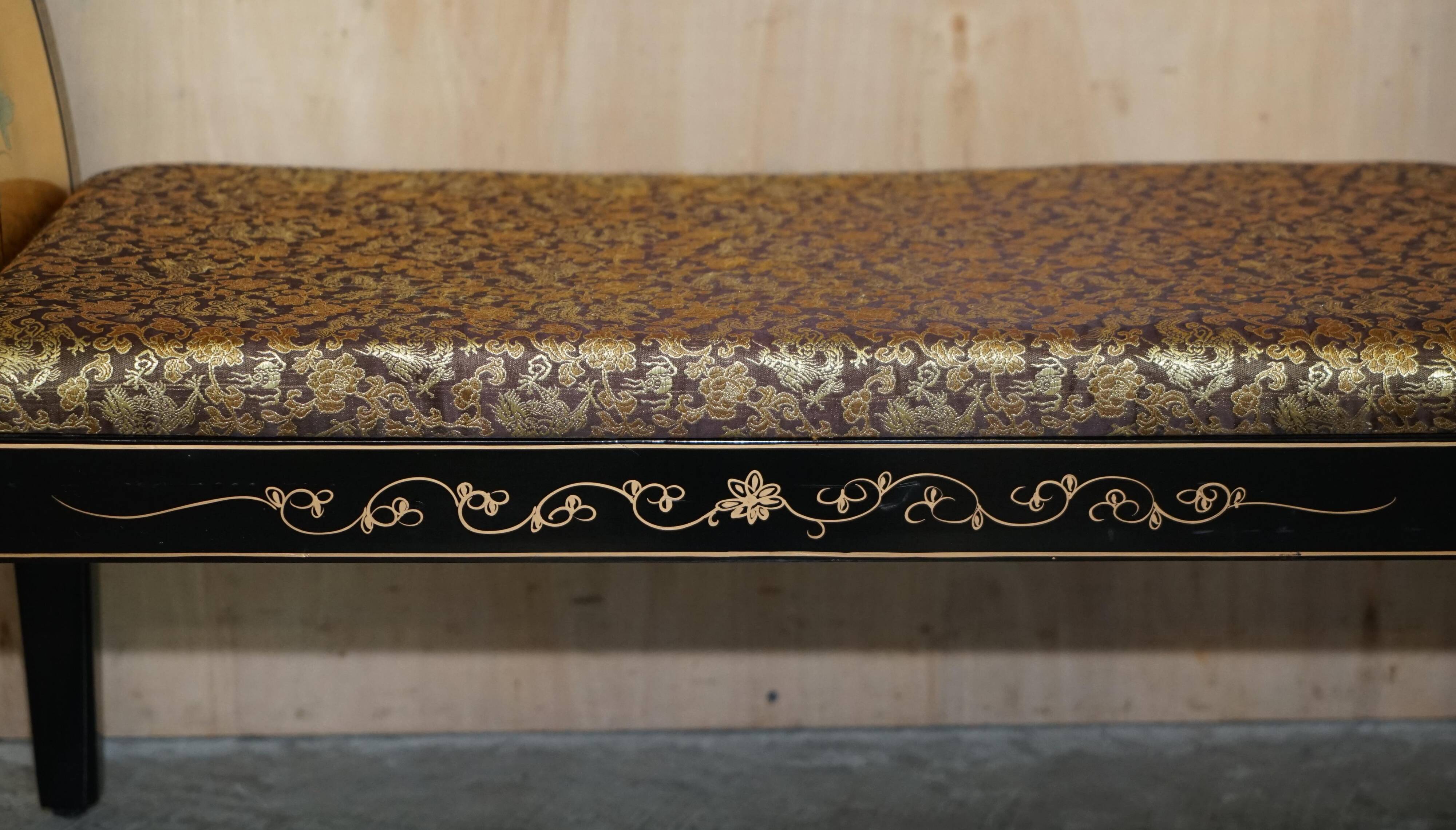 Ancient Chinese bench carved with Geisha in mother-of-pearl and steatite.