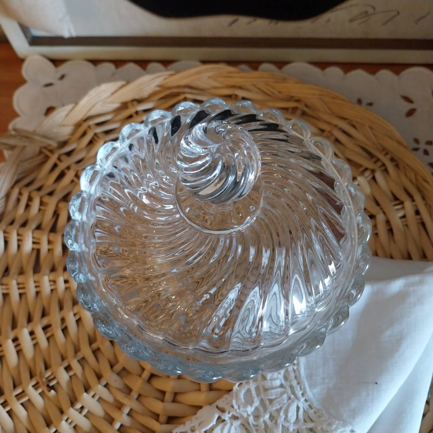 Baccarat crystal candy box