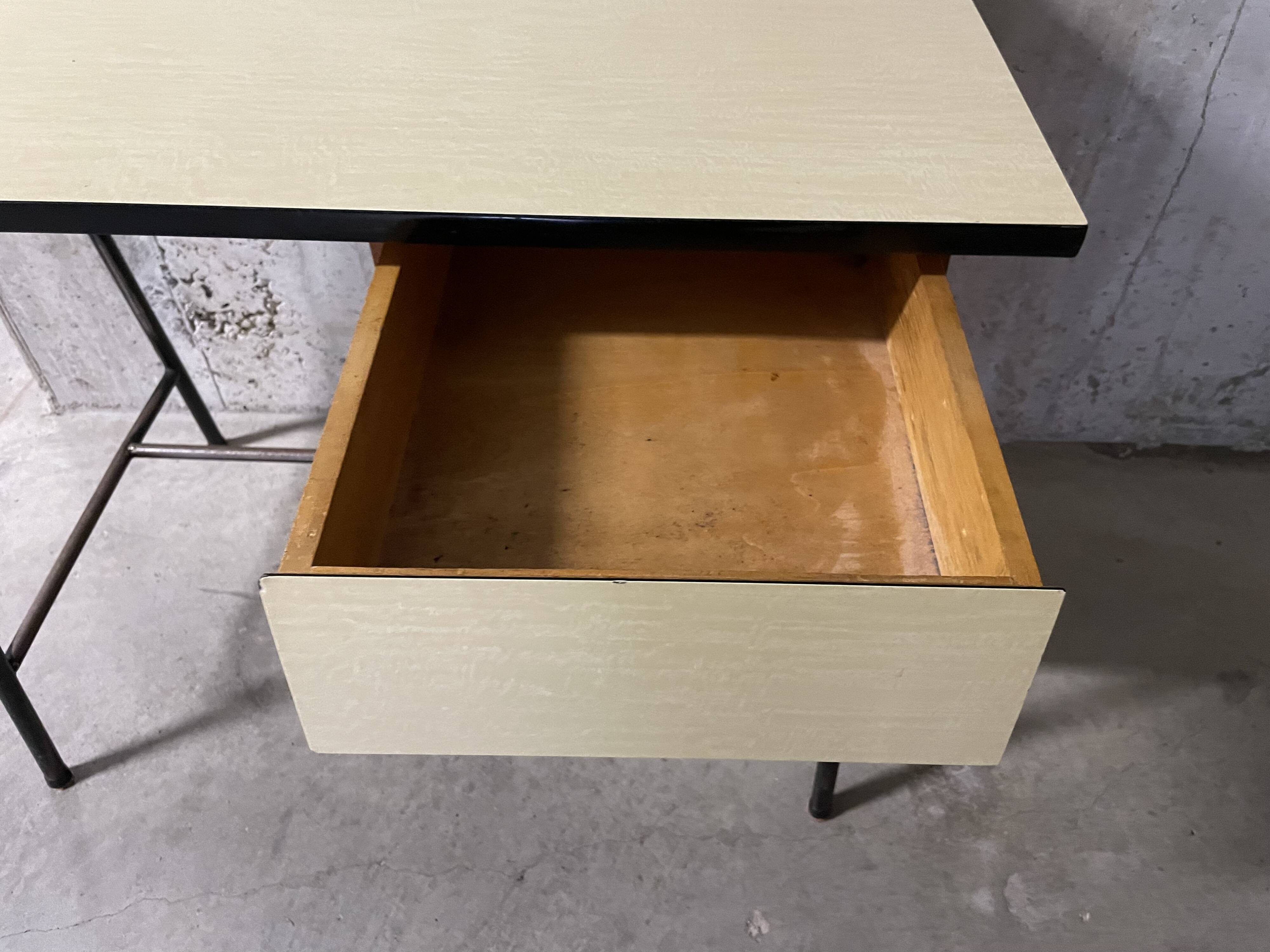 Pierre Guariche Office