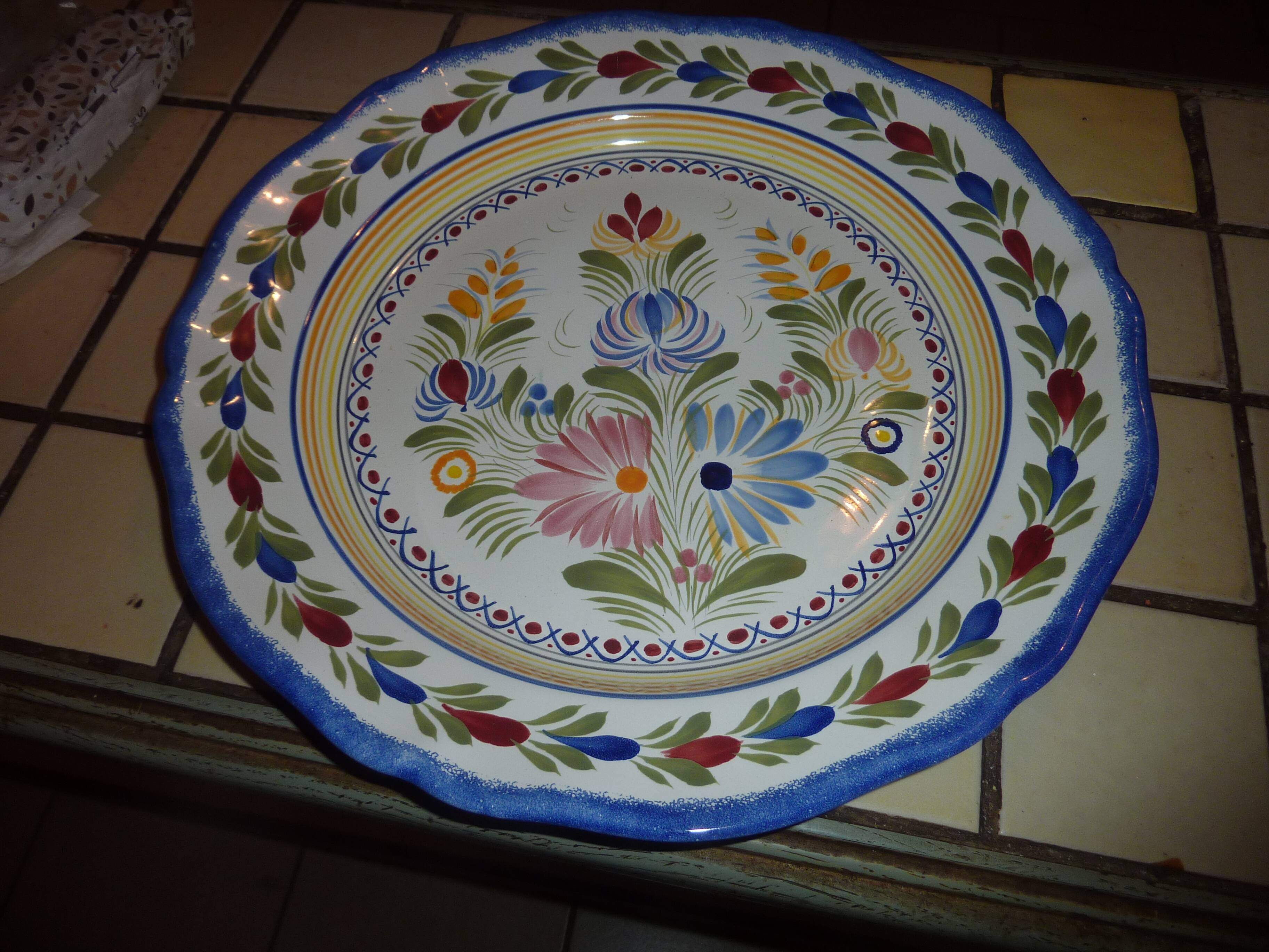Large Henriot dish