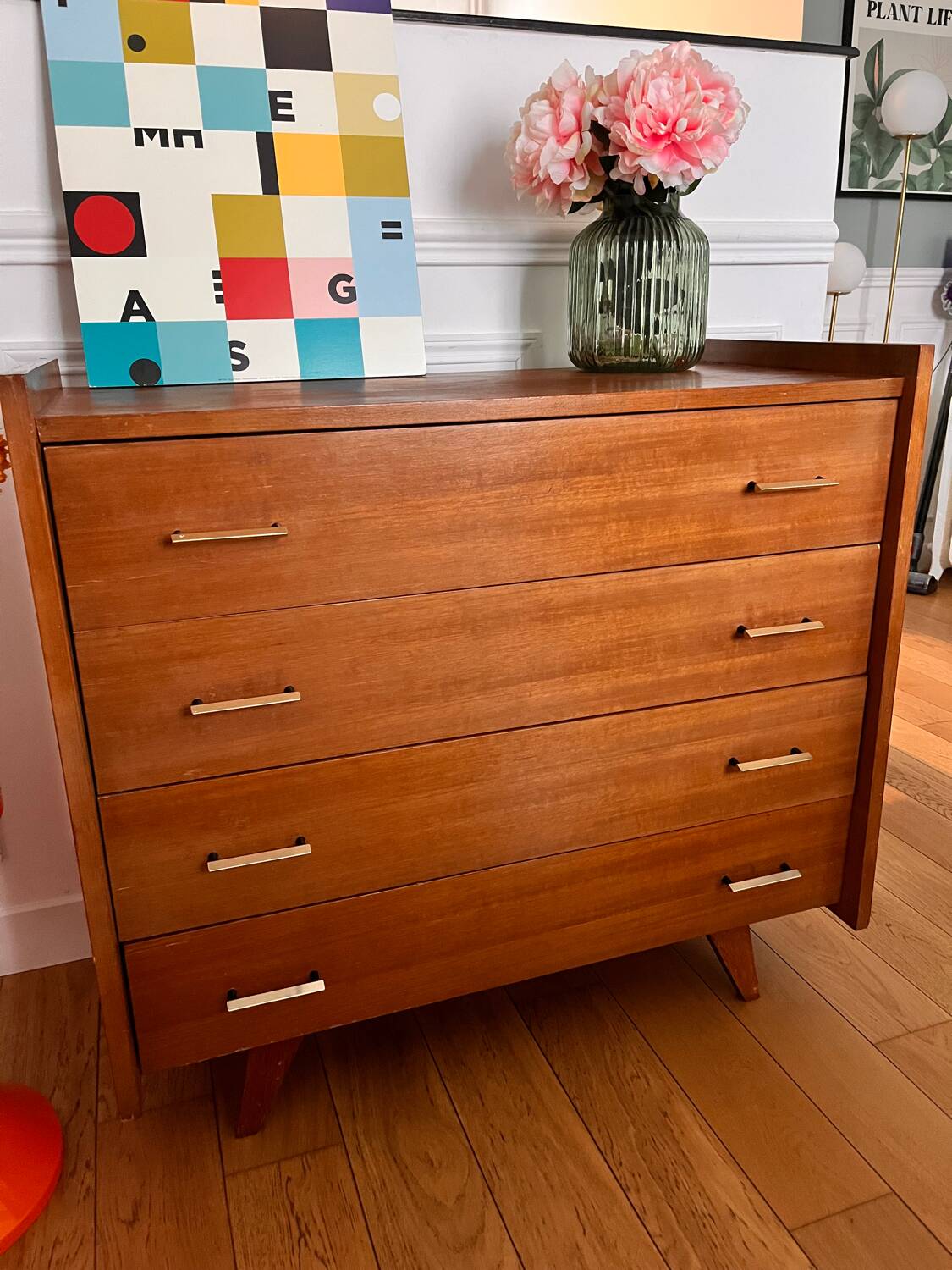 Vintage chest of drawers with splayed legs