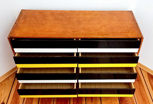 Commode de Jiří Jiroutek pour Cesky Nabytek, Tchécoslovaquie, années 1960