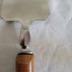 Pie shovel with bamboo handle