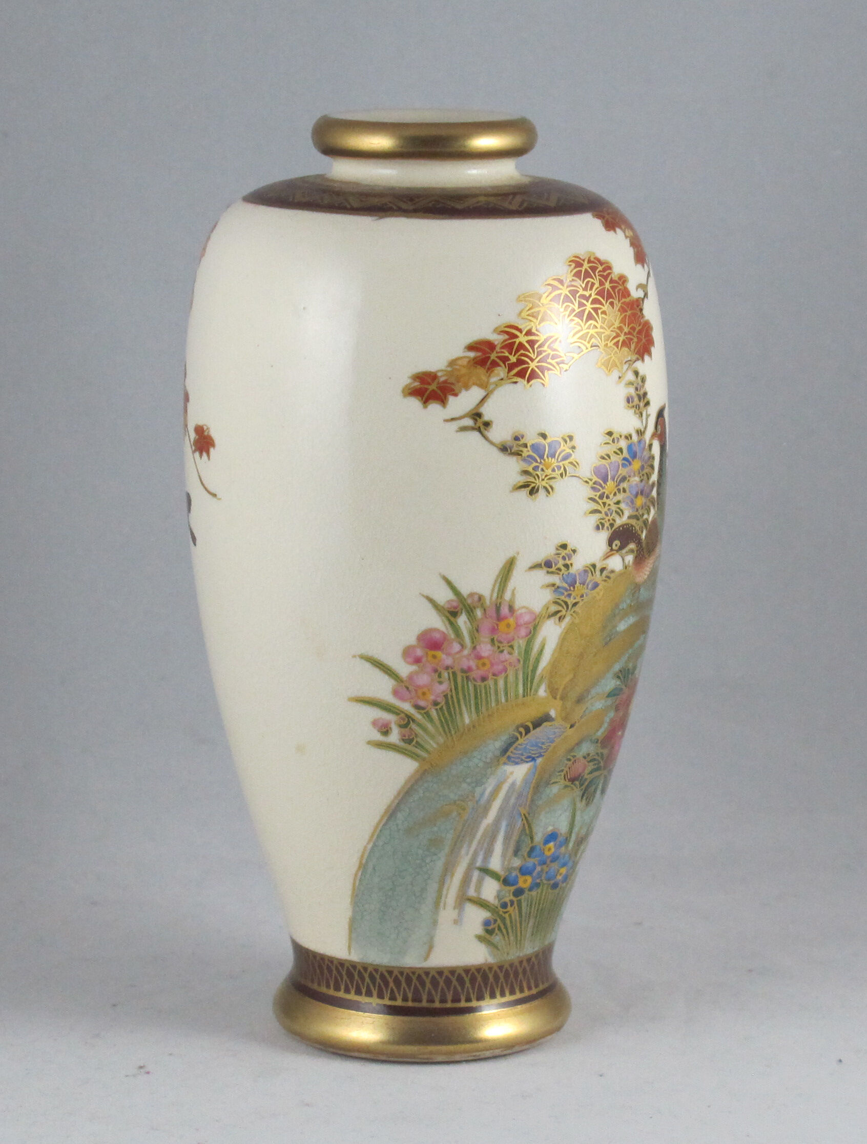 Japanese vase in Satsuma porcelain