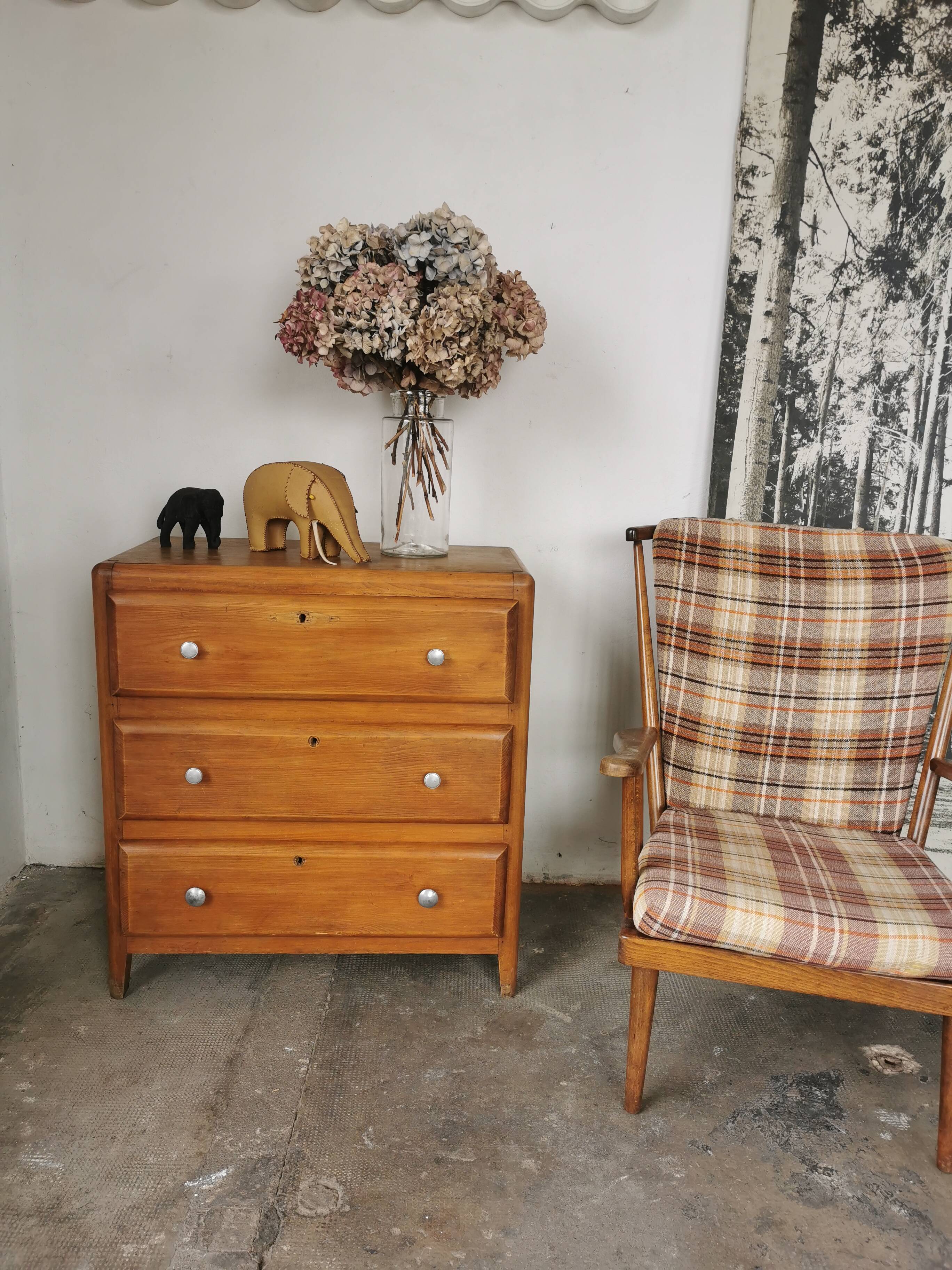 Vintage chest of drawers from the 60s
