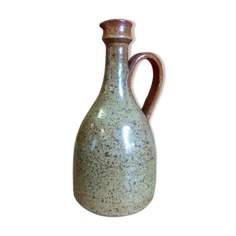 Vintage pottery in sandstone with handles and small beak