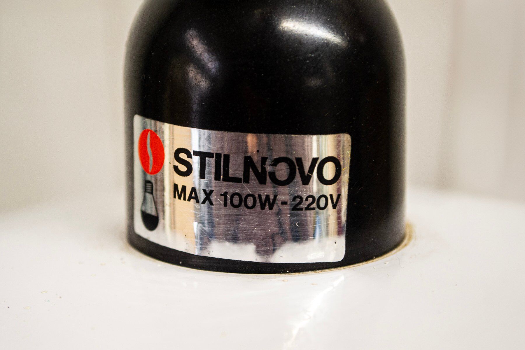 Lampiatta enamelled lamp by Jonathan De Pas, Donato D'Urbino and Paolo Lomazzi for Stilnovo, 1971