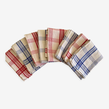 Set of 8 square towels (or tea towels) with red and blue checkered -65x65 cm - Métis