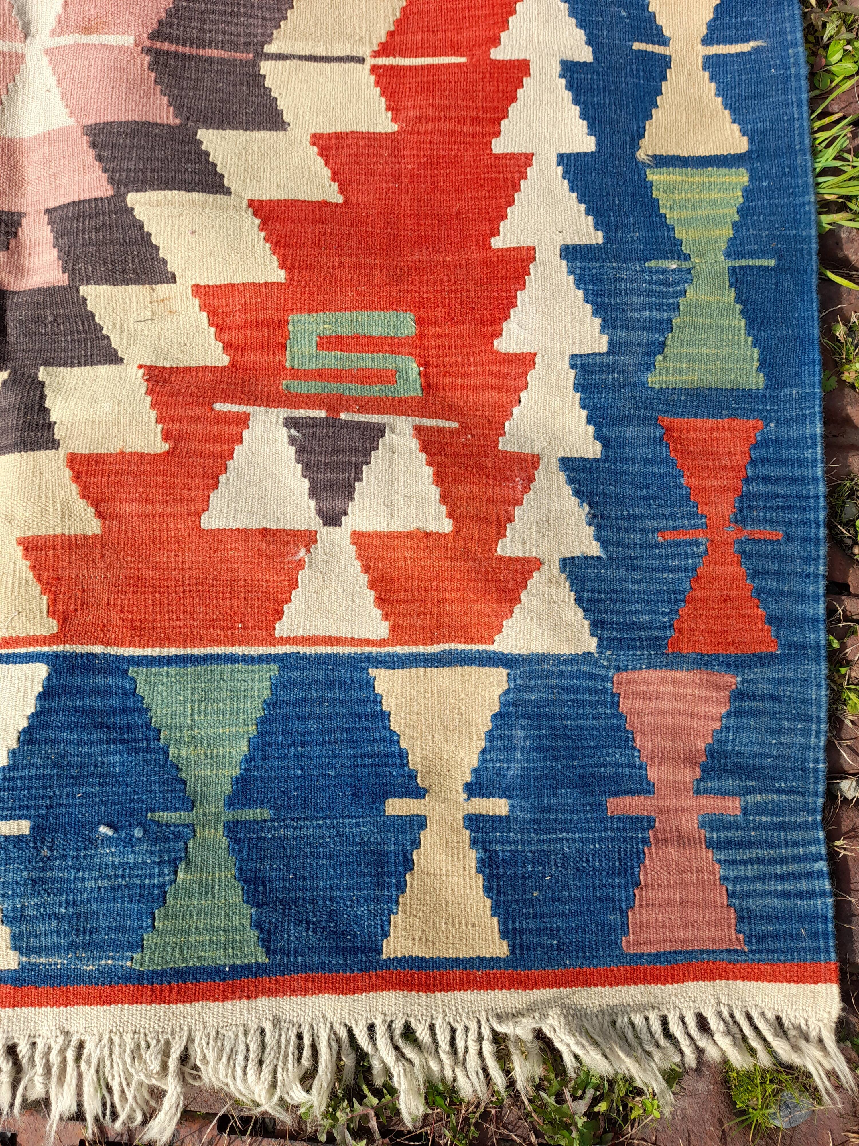 Kilim carpet - 113 x 178 cm