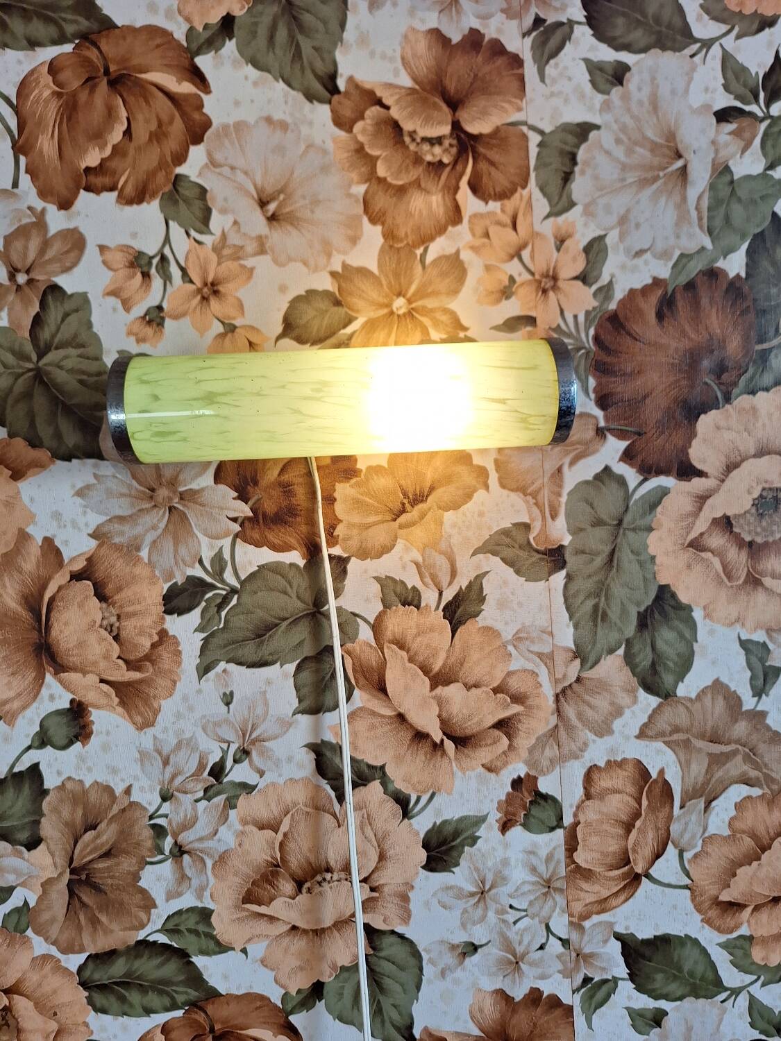 1930s art deco wall light