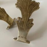 Curtain tiebacks