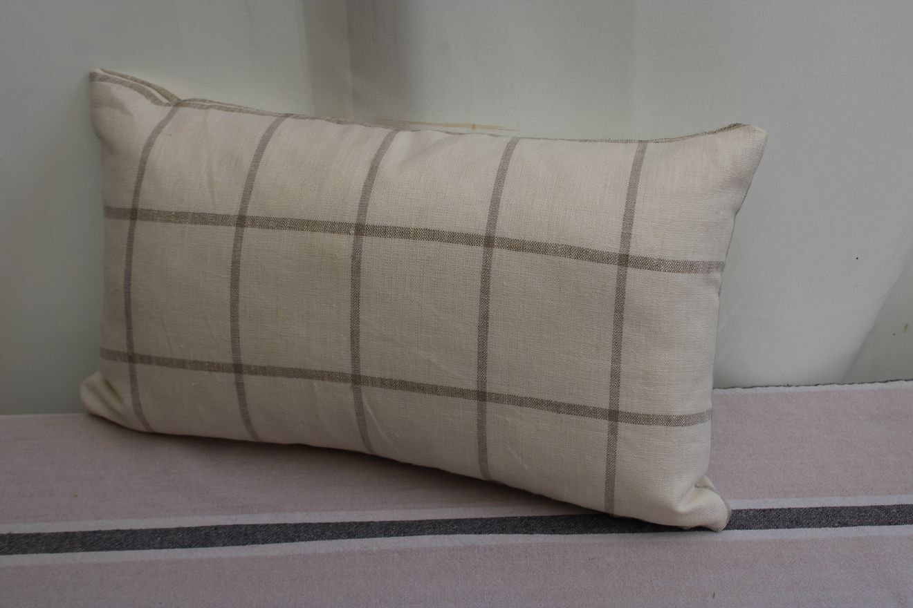 Linen cushion