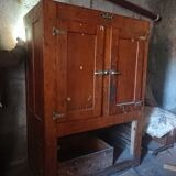 Butcher's refrigerator and ice cream parlor