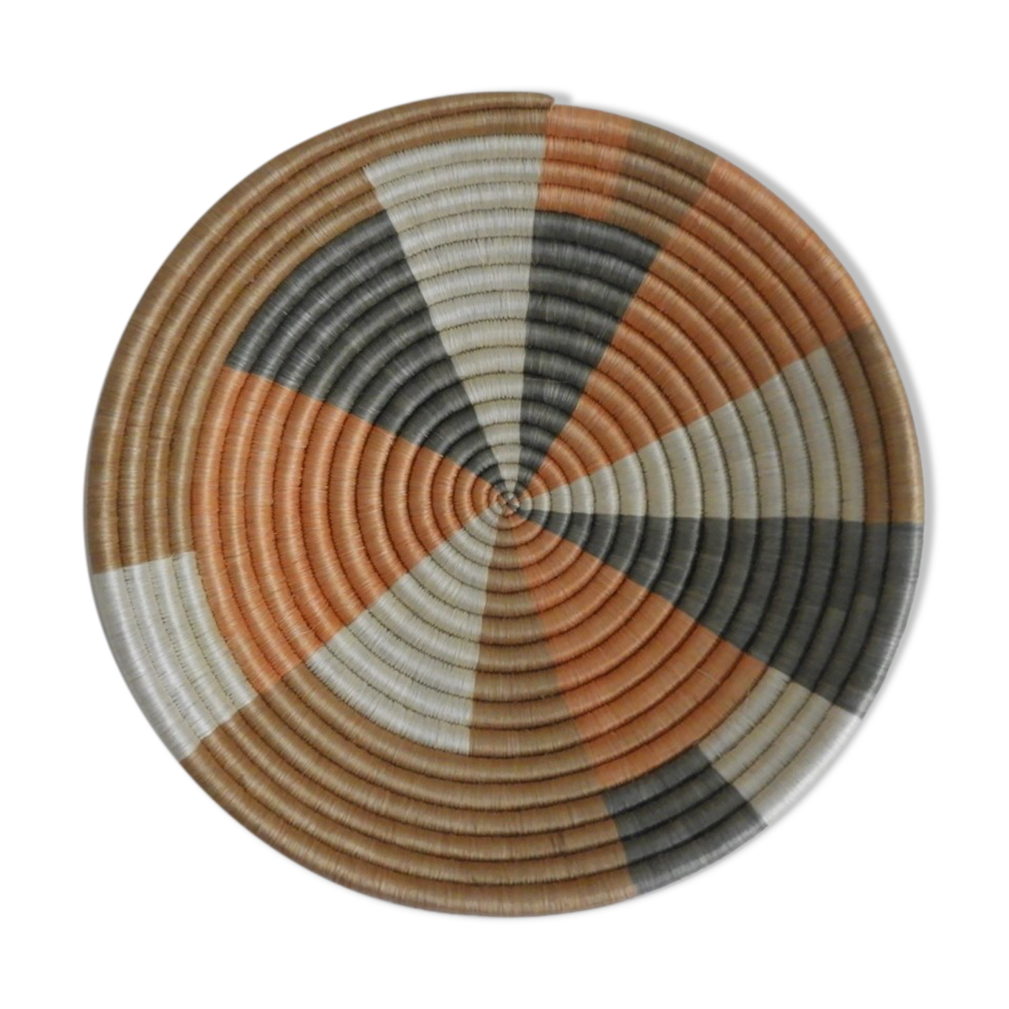 African mural basket
