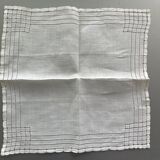 Lot de 2 mouchoirs ou serviettes thé Brodés anciens